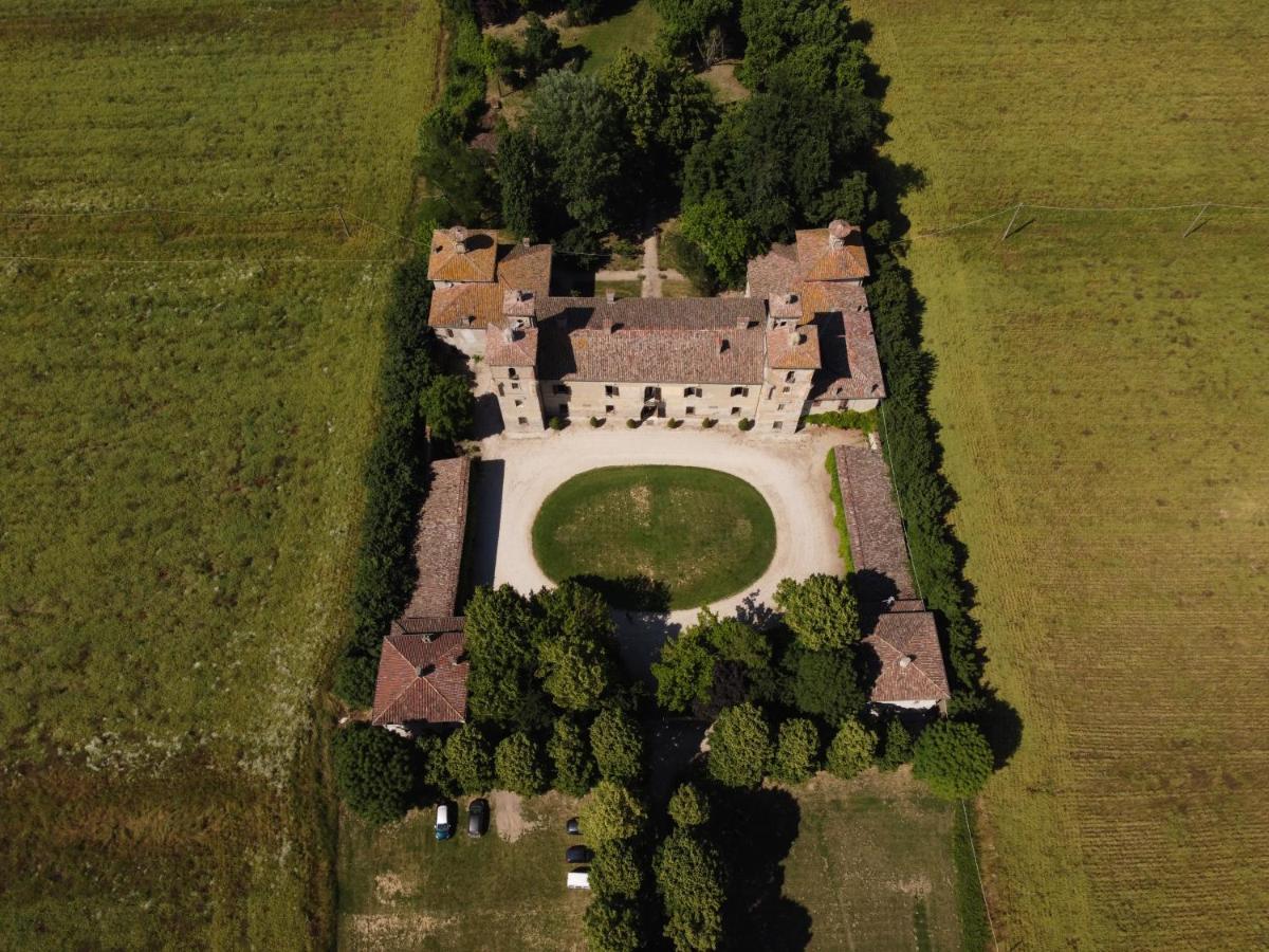Ostello Castello Mina Della Scala Casteldidone ภายนอก รูปภาพ