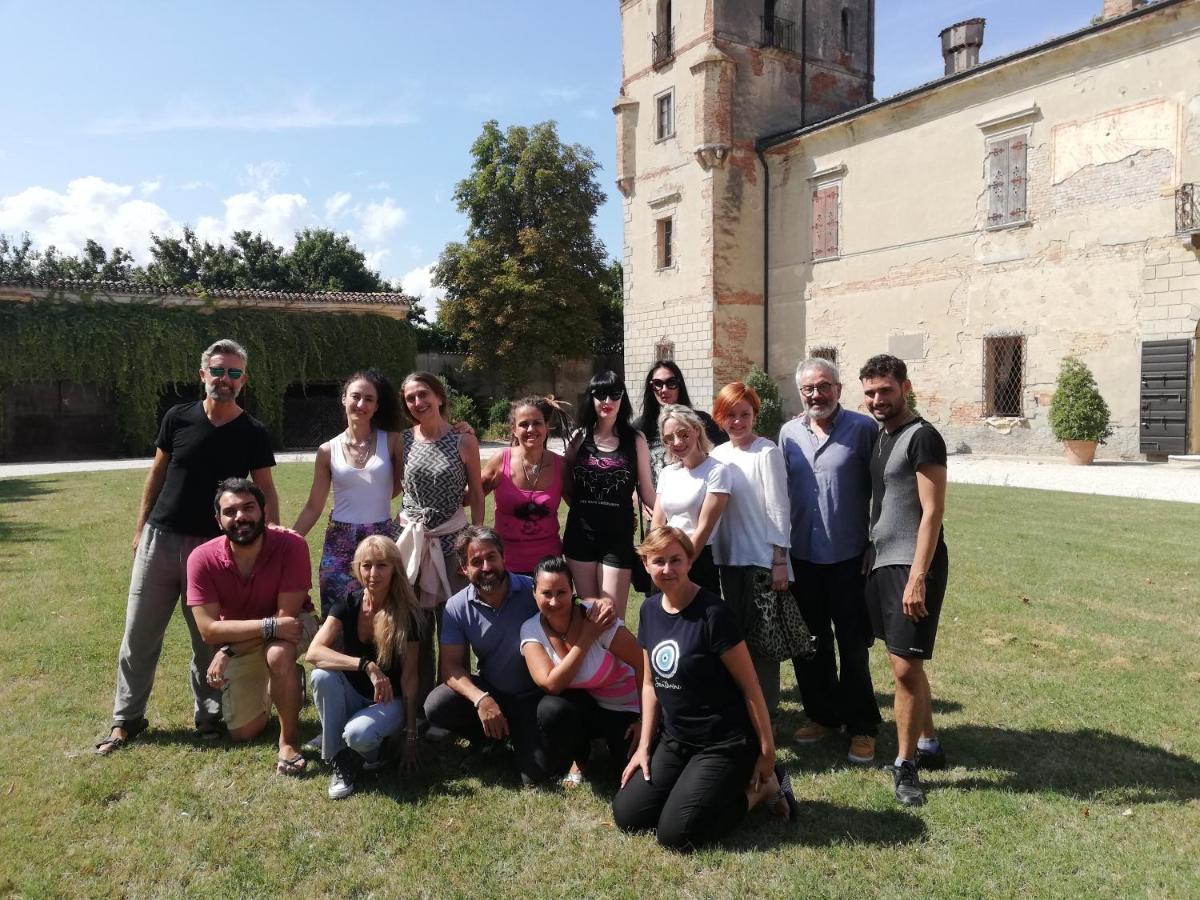 Ostello Castello Mina Della Scala Casteldidone ภายนอก รูปภาพ