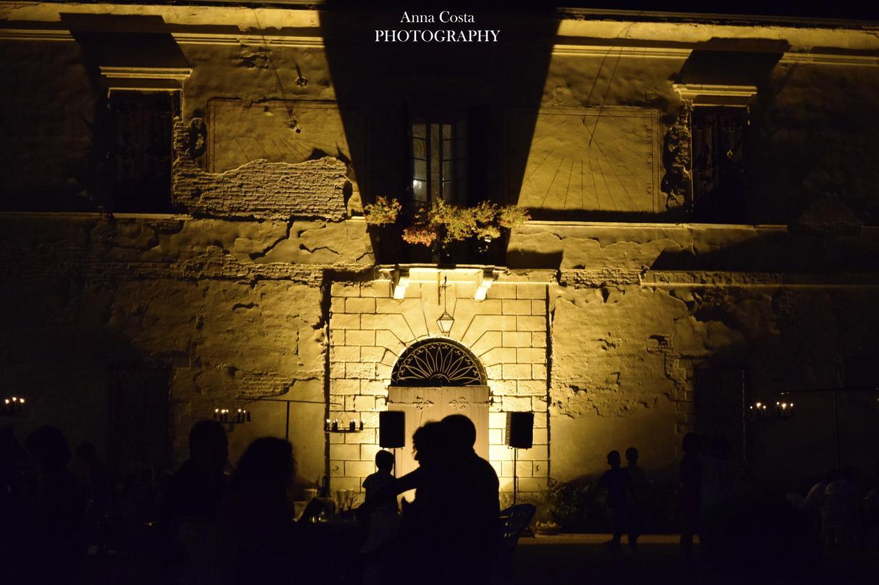 Ostello Castello Mina Della Scala Casteldidone ภายนอก รูปภาพ