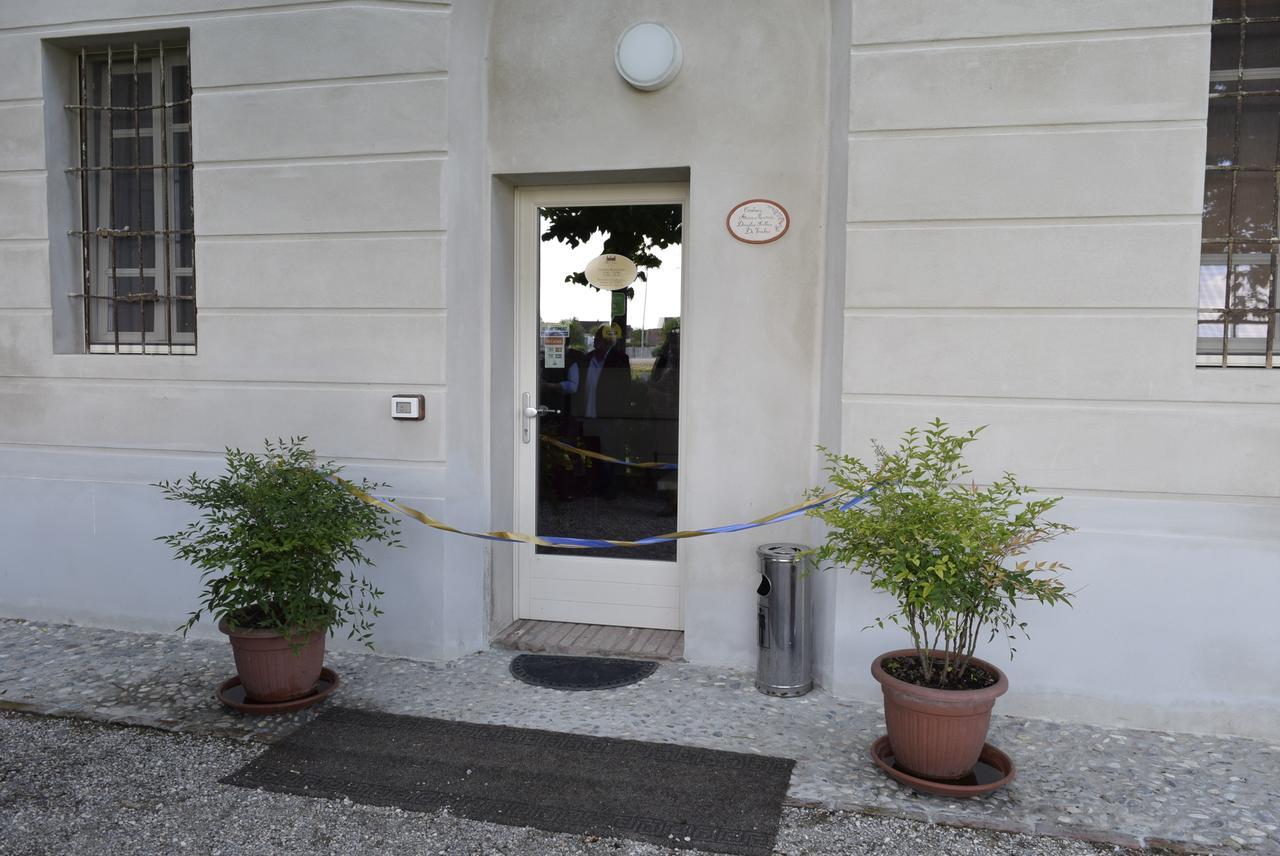 Ostello Castello Mina Della Scala Casteldidone ภายนอก รูปภาพ