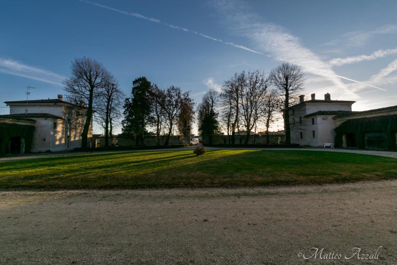 Ostello Castello Mina Della Scala Casteldidone ภายนอก รูปภาพ