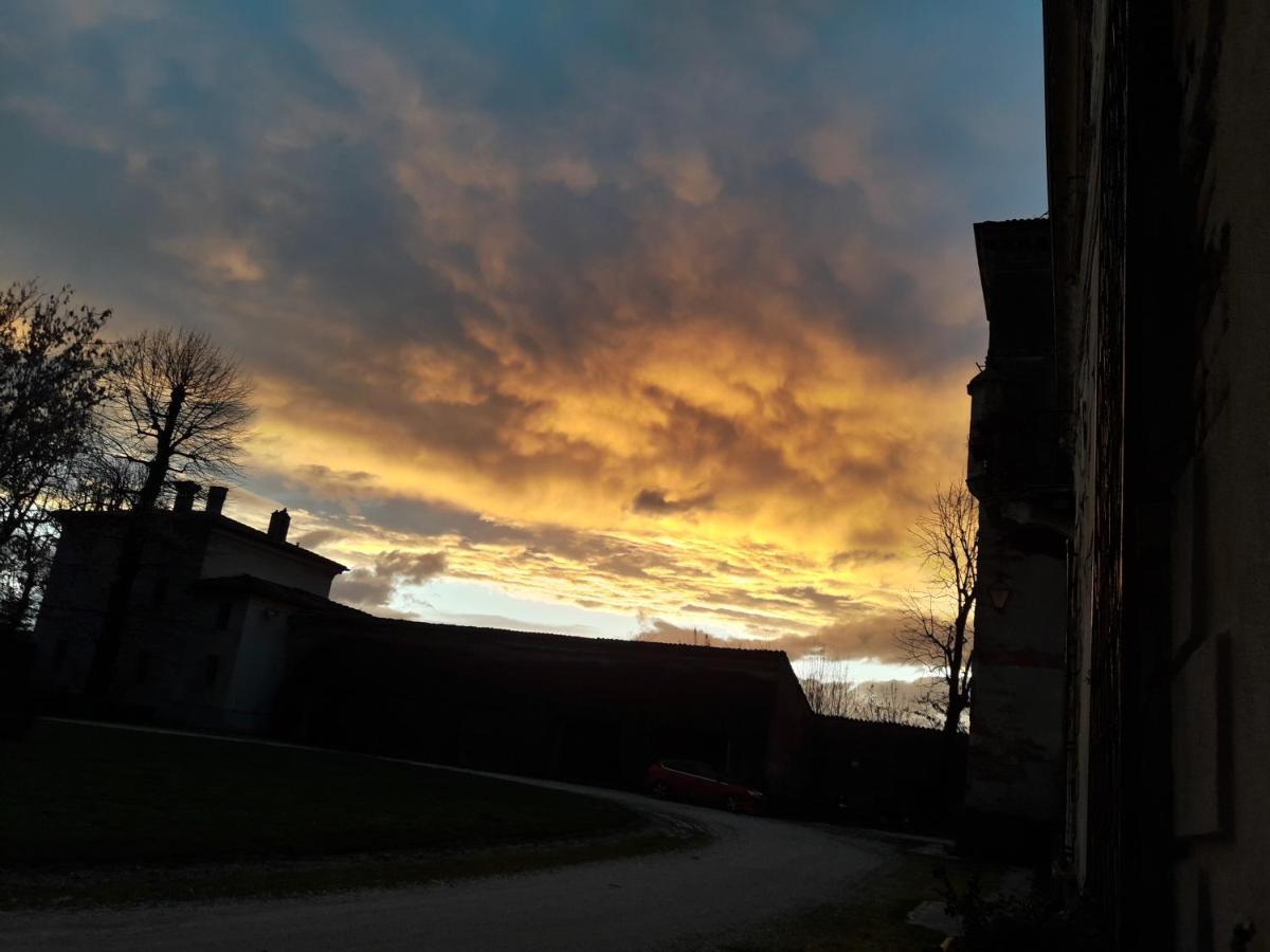 Ostello Castello Mina Della Scala Casteldidone ภายนอก รูปภาพ